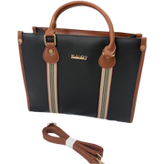 Balck leather crossbody bag with adjustable strap - Mero Jutta