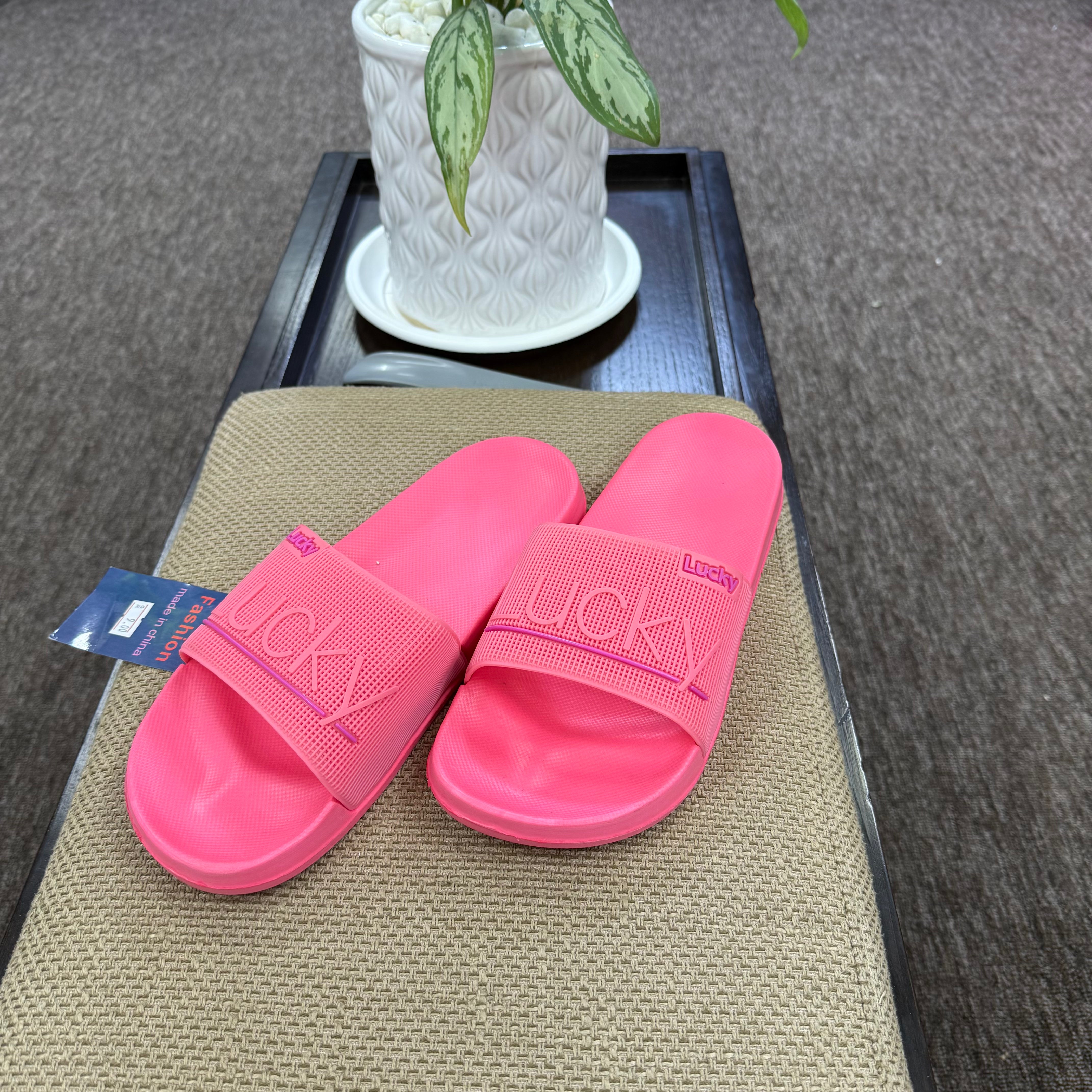 Mayuri flip-flops